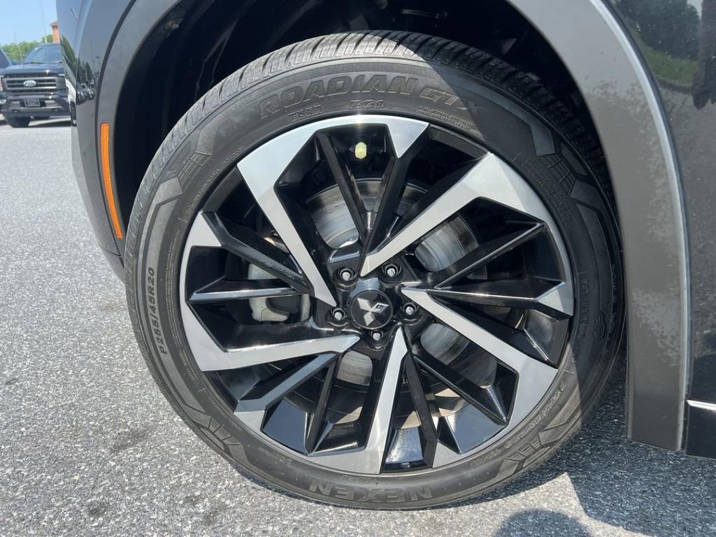 used 2022 Mitsubishi Outlander car, priced at $20,500