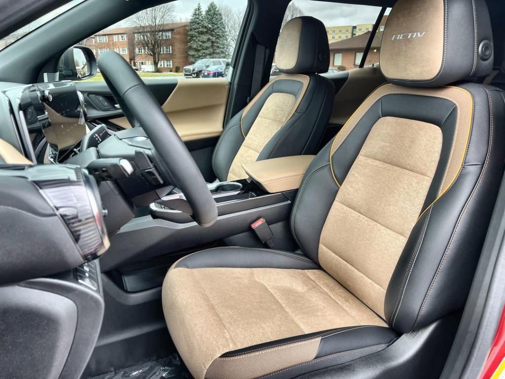 new 2025 Chevrolet Equinox car, priced at $36,375