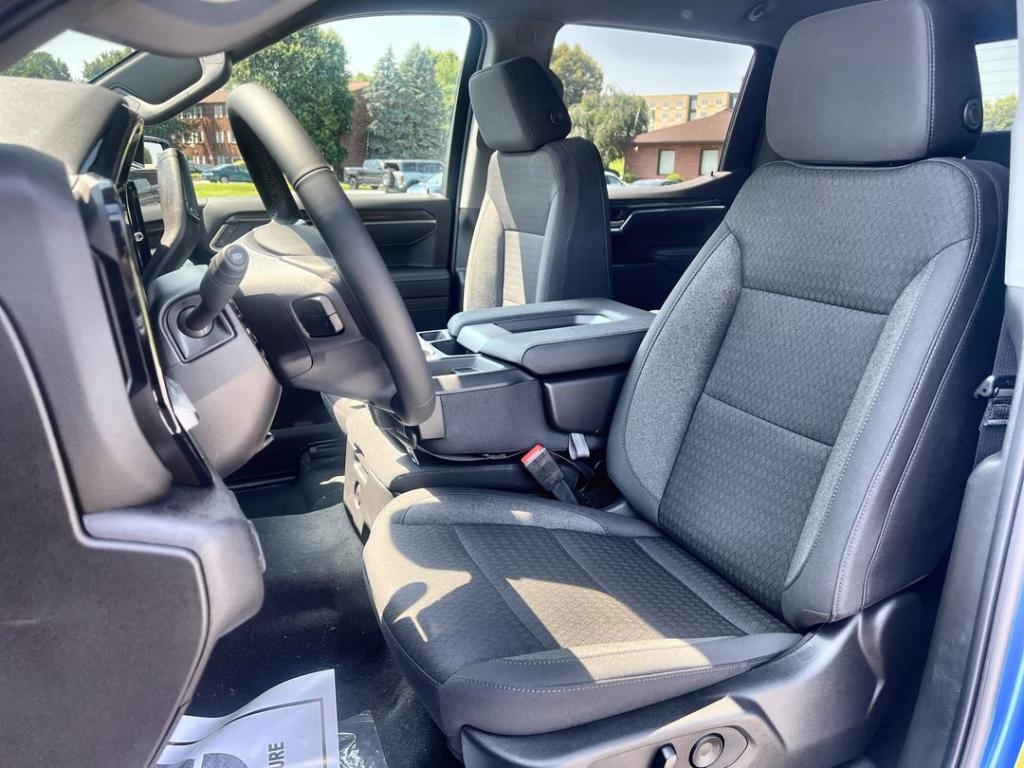 new 2025 Chevrolet Silverado 1500 car