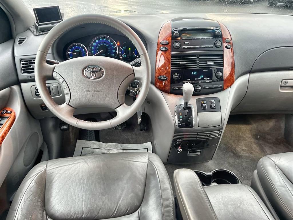 used 2006 Toyota Sienna car, priced at $9,700