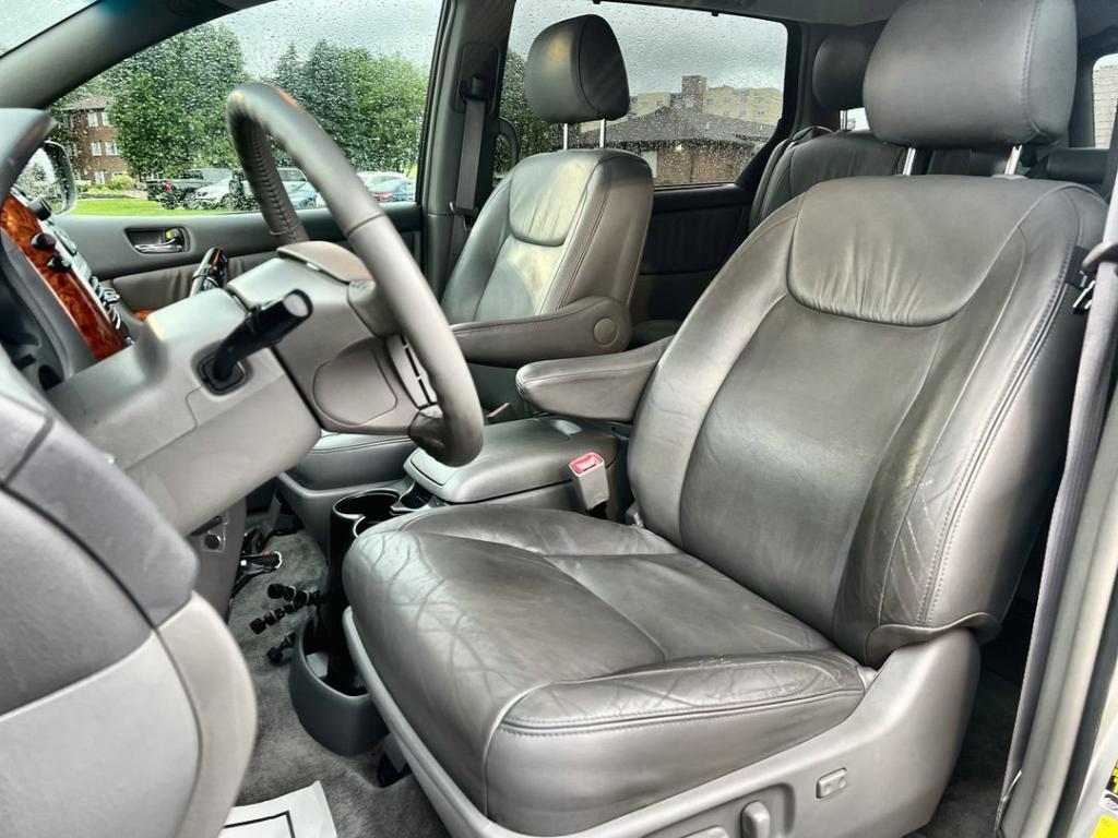 used 2006 Toyota Sienna car, priced at $9,700