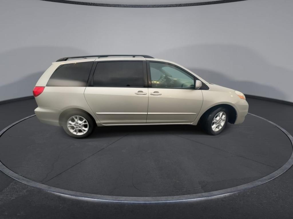 used 2006 Toyota Sienna car, priced at $9,700
