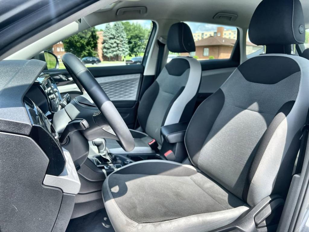 used 2022 Volkswagen Taos car, priced at $19,900
