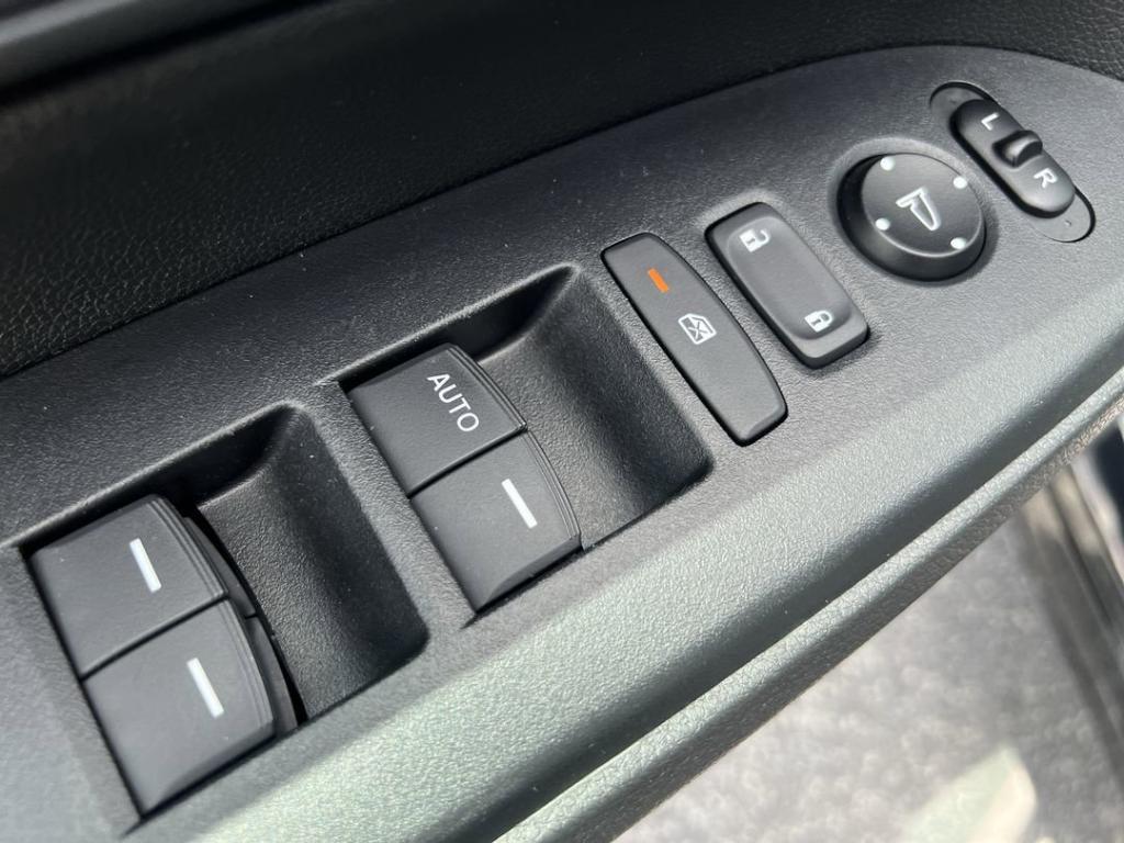 used 2017 Honda CR-V car, priced at $17,900