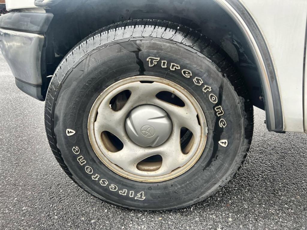 used 2002 Toyota Tundra car, priced at $5,500