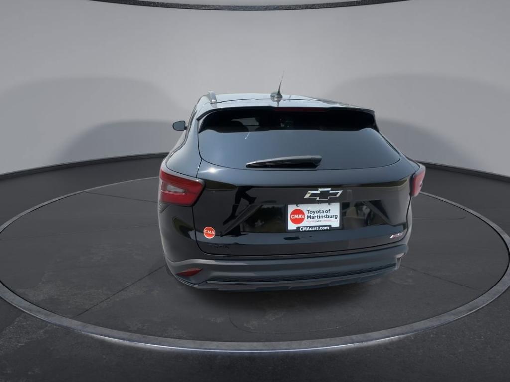 new 2025 Chevrolet Trax car, priced at $27,975