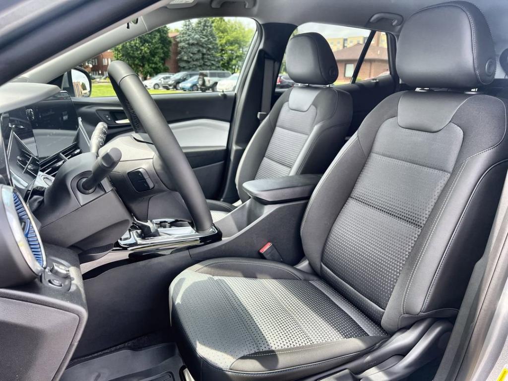 new 2025 Chevrolet Trax car, priced at $26,150