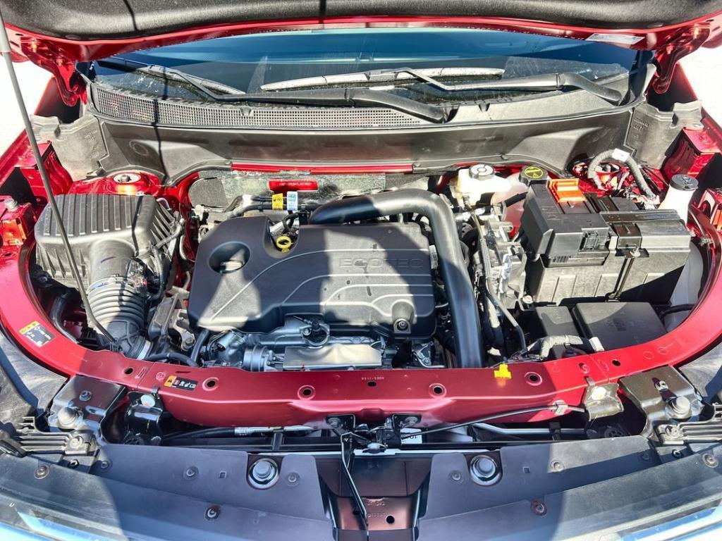 new 2026 Chevrolet Equinox car, priced at $32,300