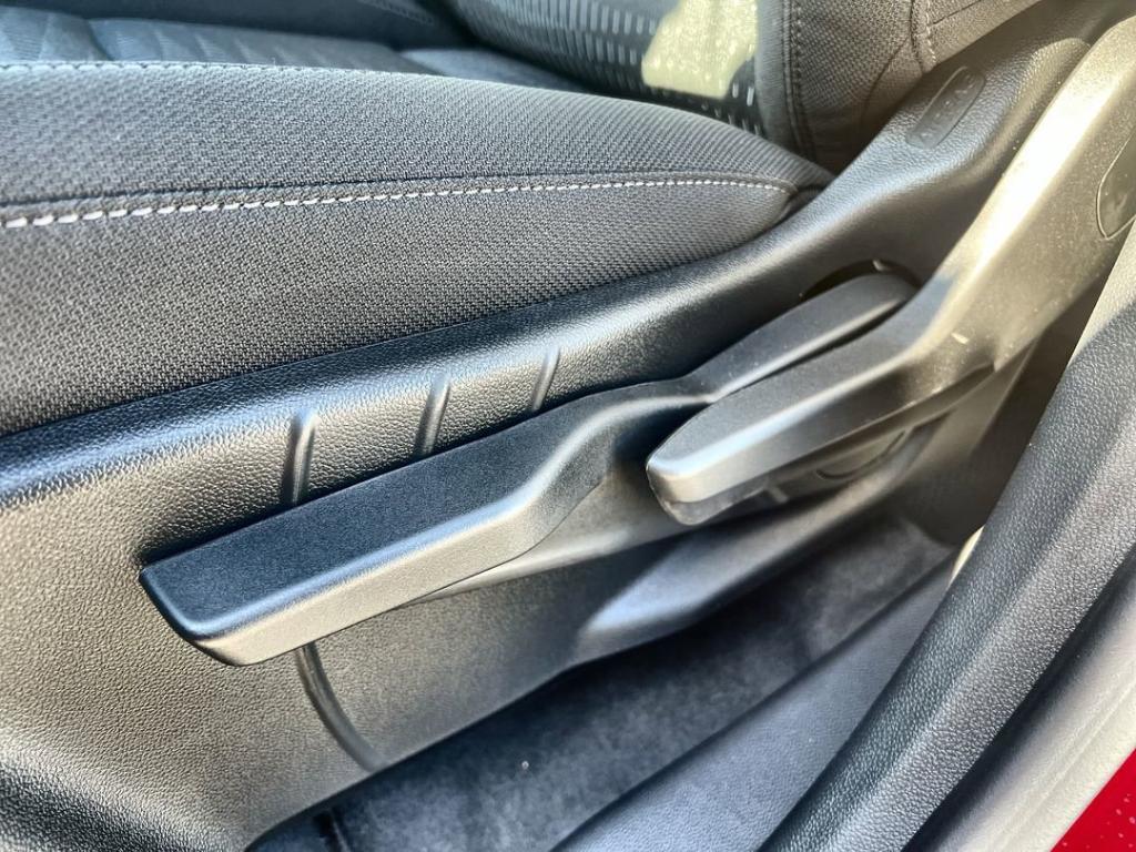 new 2026 Chevrolet Equinox car, priced at $32,300