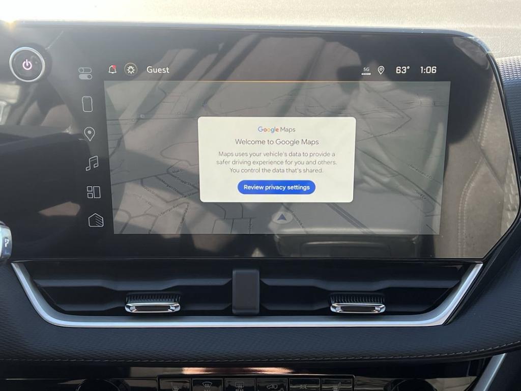 new 2026 Chevrolet Equinox car, priced at $32,300