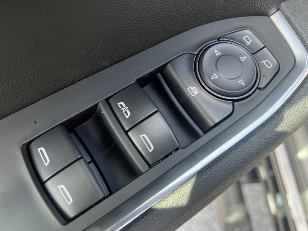 new 2025 Chevrolet Silverado 1500 car, priced at $60,540