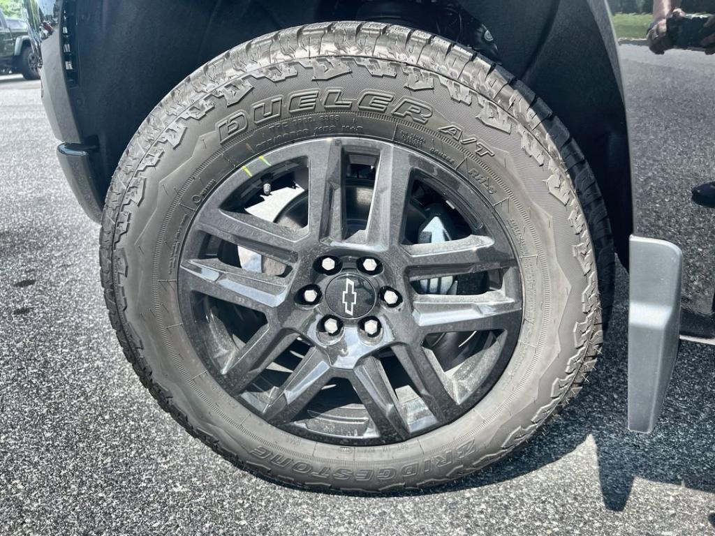 new 2025 Chevrolet Silverado 1500 car, priced at $60,540