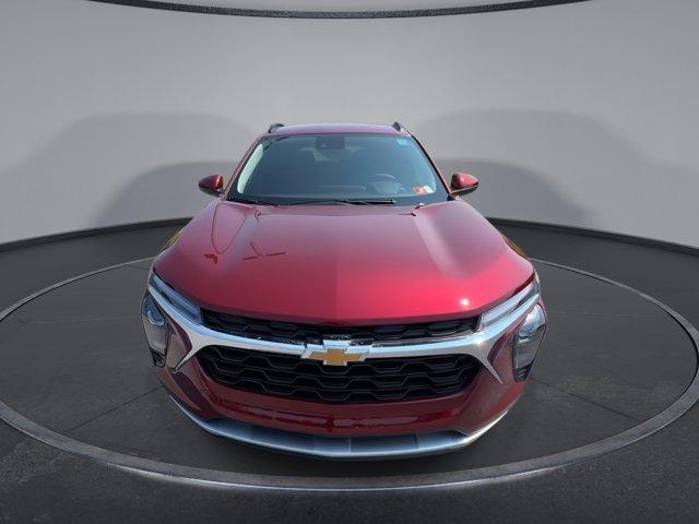new 2025 Chevrolet Trax car, priced at $24,920