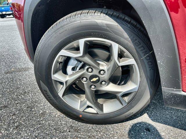 new 2025 Chevrolet Trax car, priced at $24,920