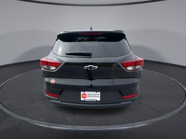 new 2025 Chevrolet TrailBlazer car, priced at $27,075