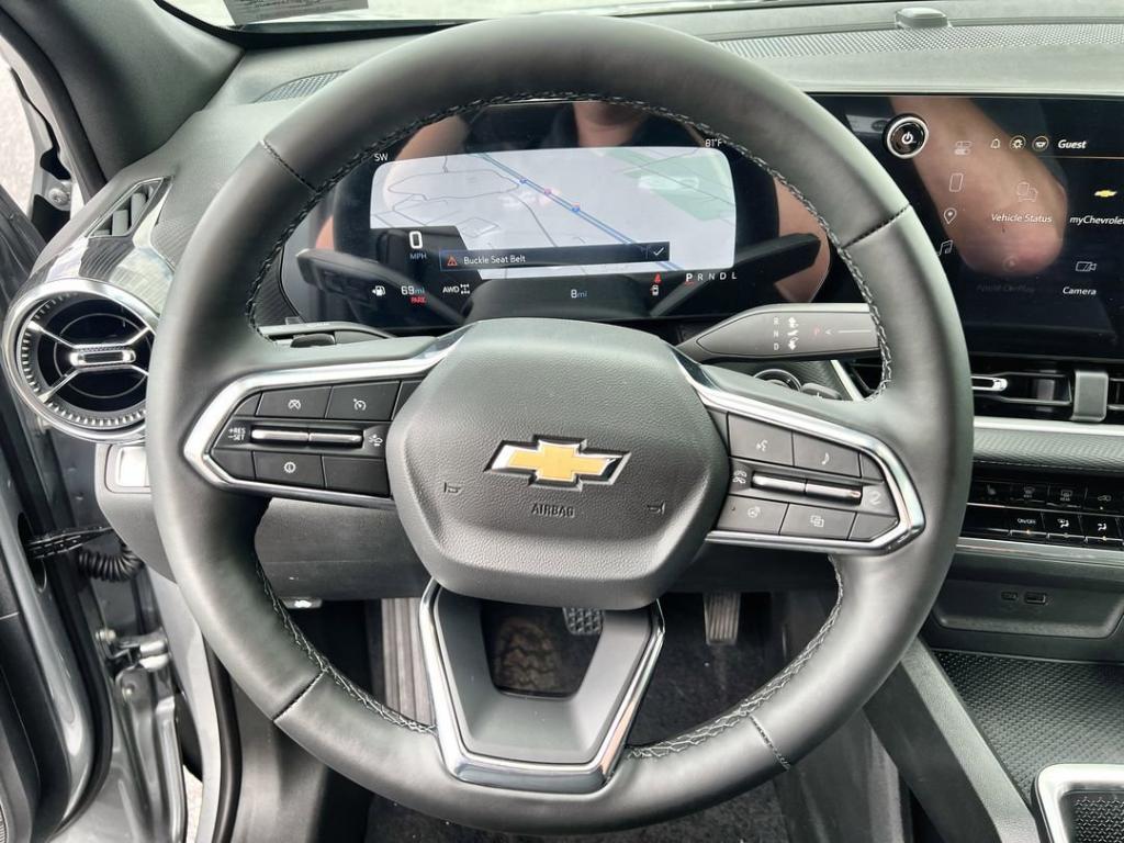 new 2026 Chevrolet Equinox car, priced at $30,490