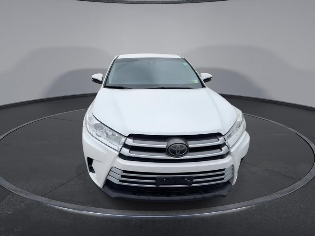 used 2019 Toyota Highlander car, priced at $19,900