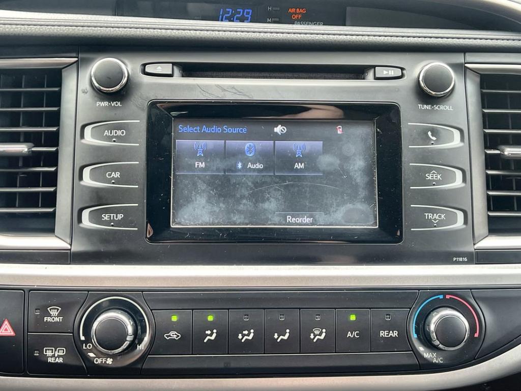 used 2019 Toyota Highlander car, priced at $19,800