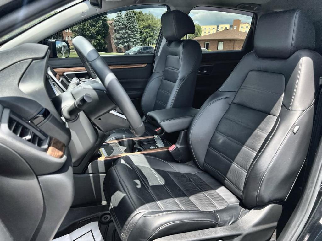 used 2022 Honda CR-V car, priced at $29,300