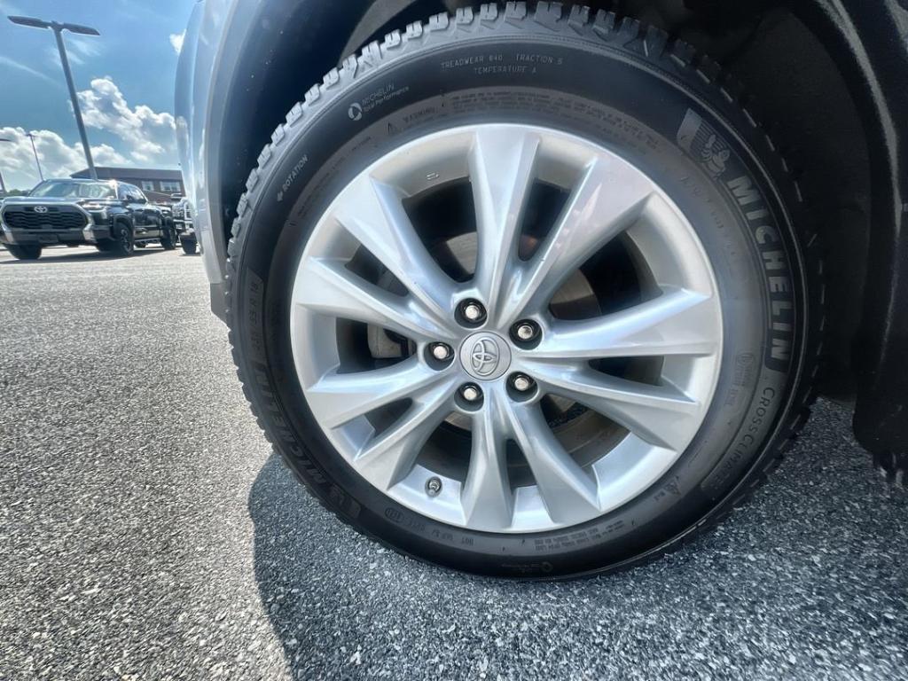 used 2014 Toyota RAV4 car, priced at $13,800