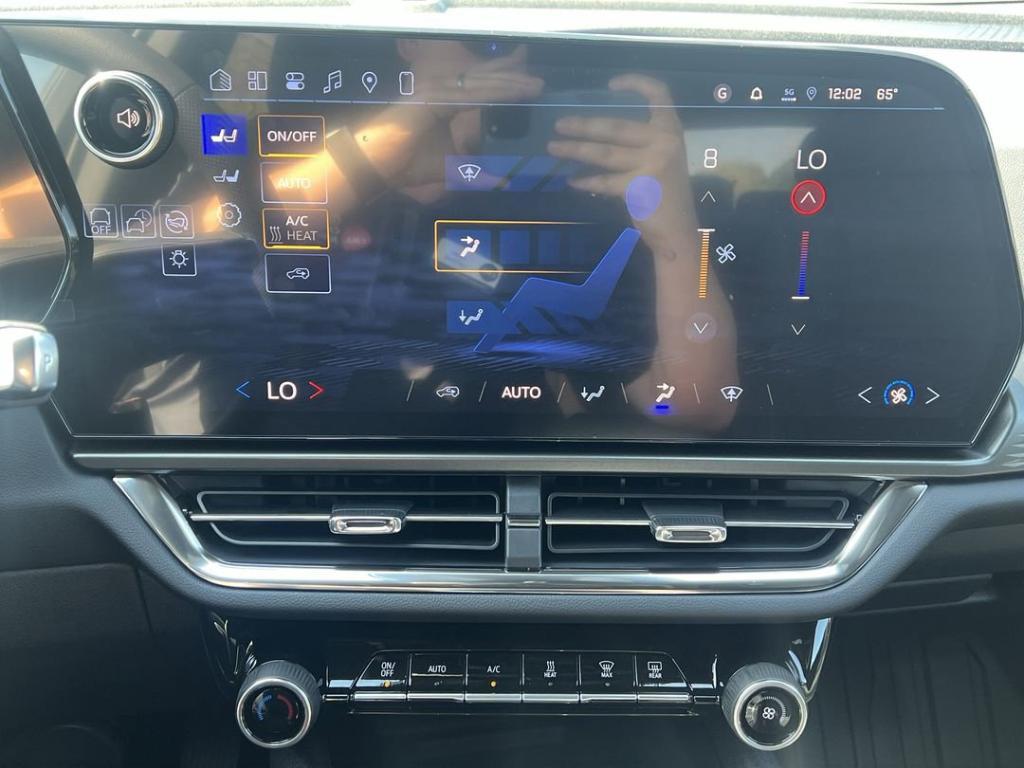 new 2026 Chevrolet Equinox EV car, priced at $36,289