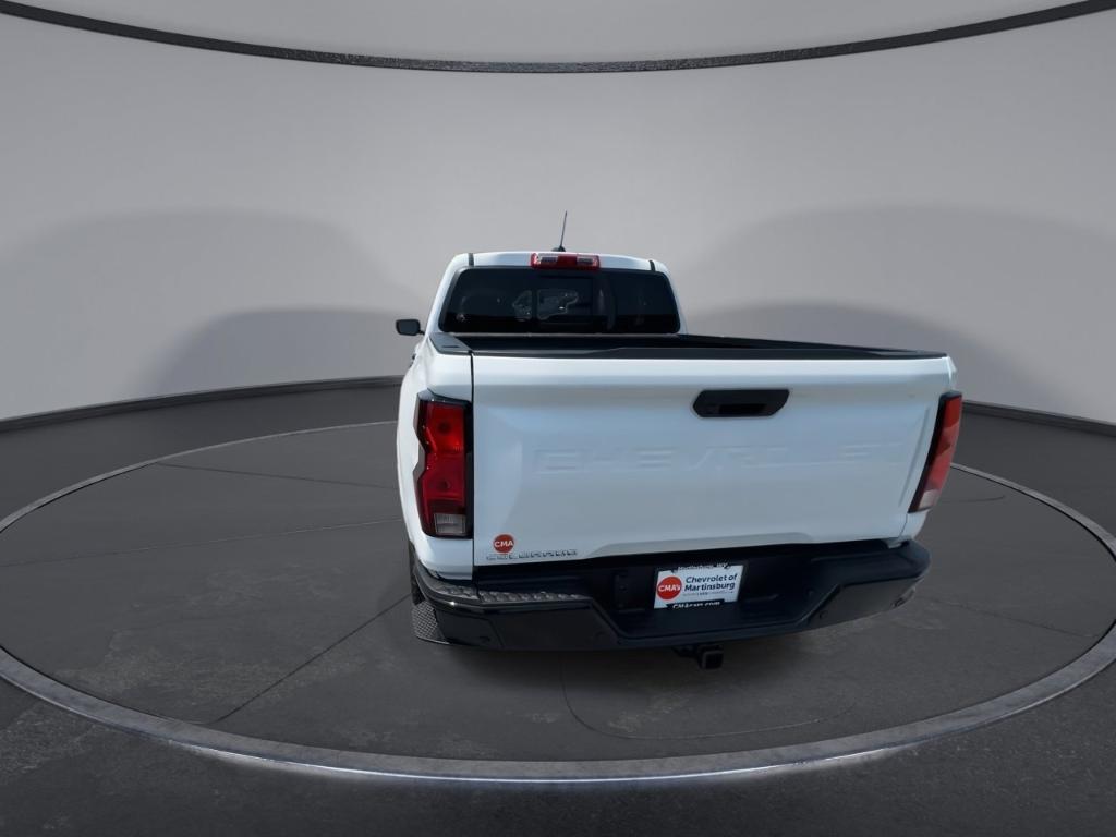 new 2025 Chevrolet Colorado car, priced at $33,205