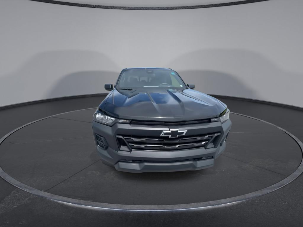 new 2025 Chevrolet Colorado car, priced at $38,120
