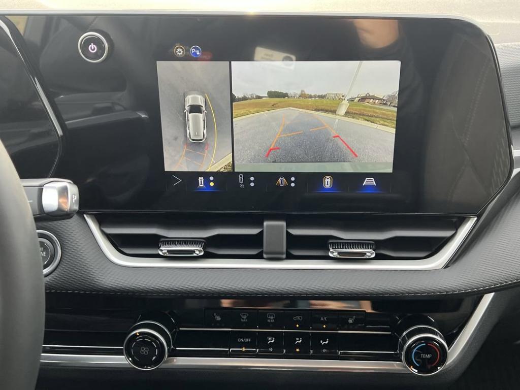 new 2026 Chevrolet Equinox car, priced at $31,745