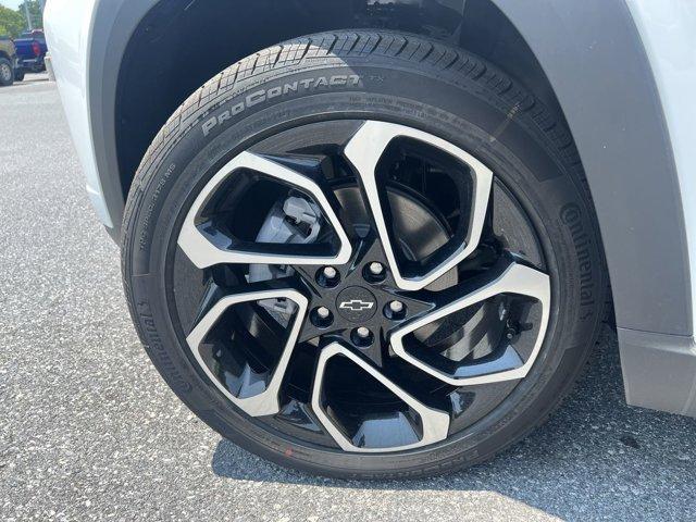 new 2025 Chevrolet Trax car, priced at $25,995