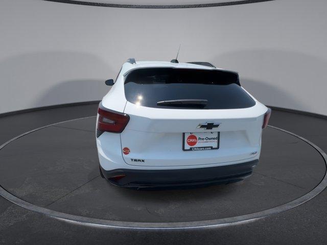 new 2025 Chevrolet Trax car, priced at $25,995