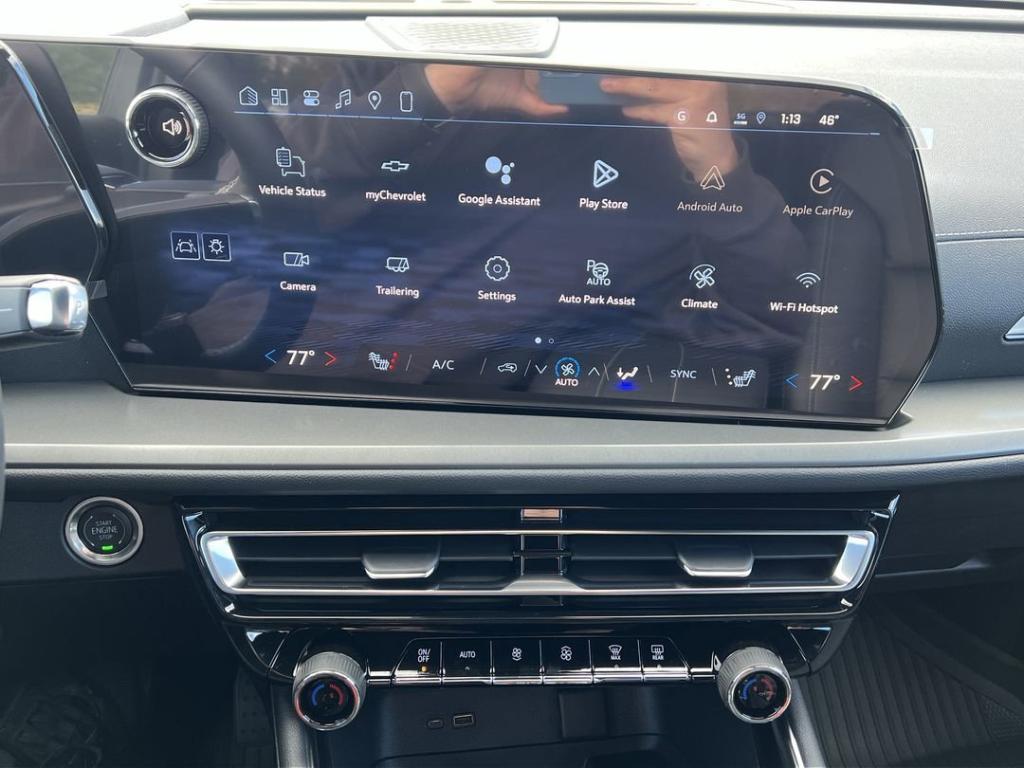 new 2026 Chevrolet Traverse car, priced at $52,600