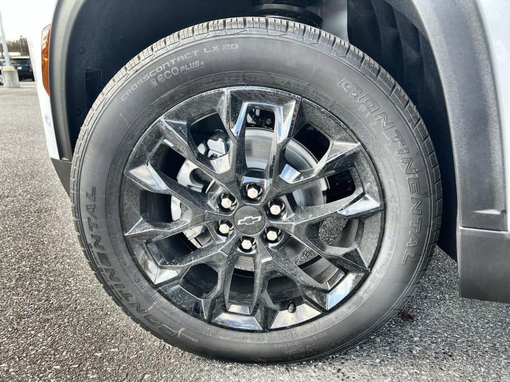 new 2026 Chevrolet Traverse car, priced at $52,600