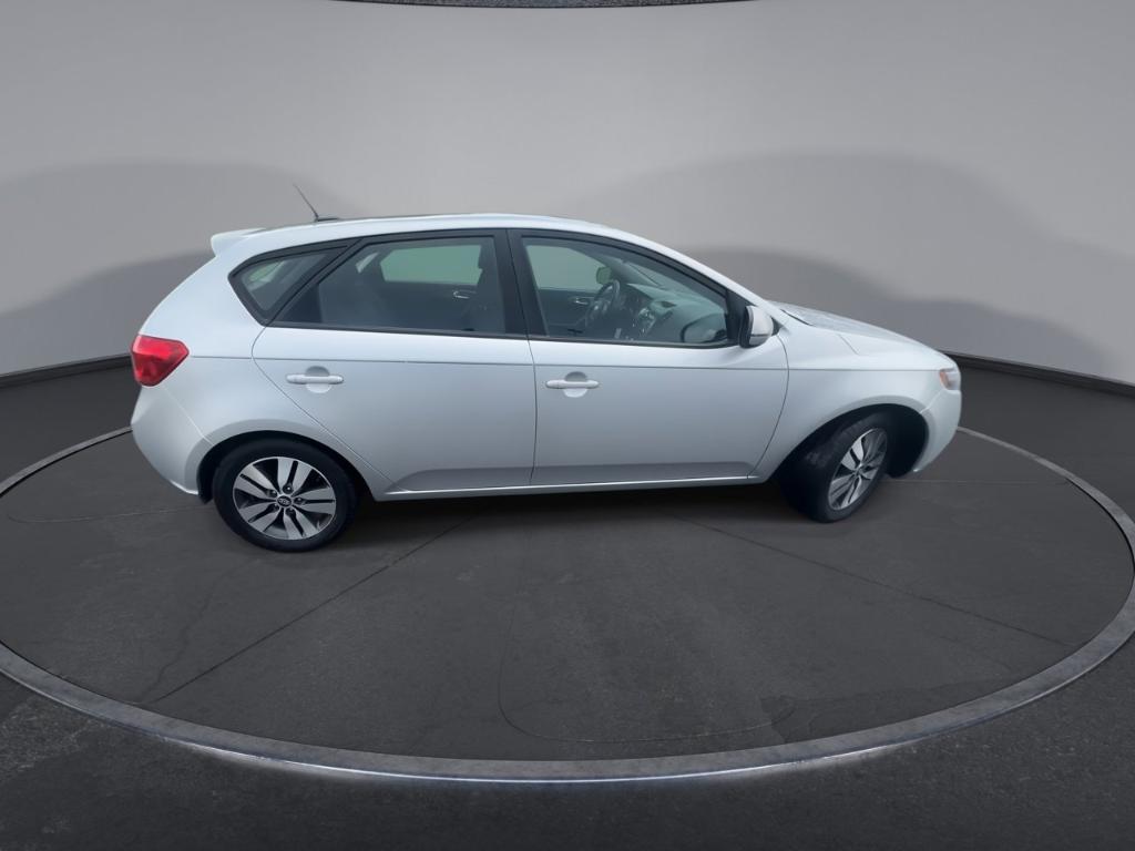 used 2013 Kia Forte car, priced at $5,400