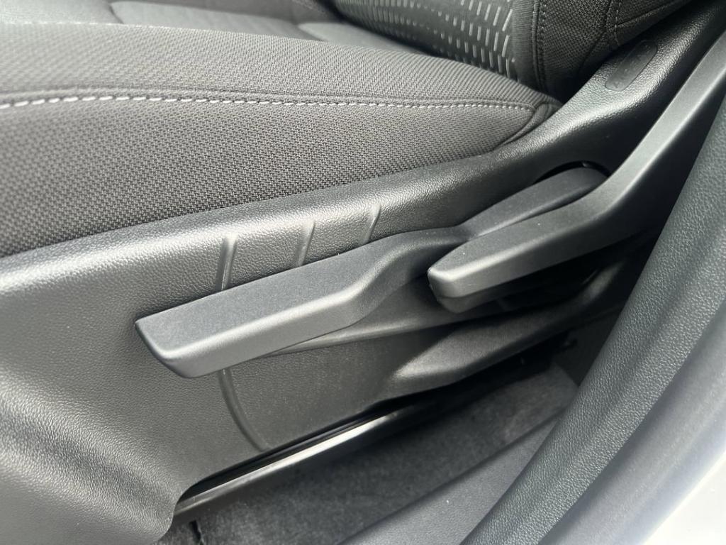 new 2026 Chevrolet Equinox car, priced at $30,285