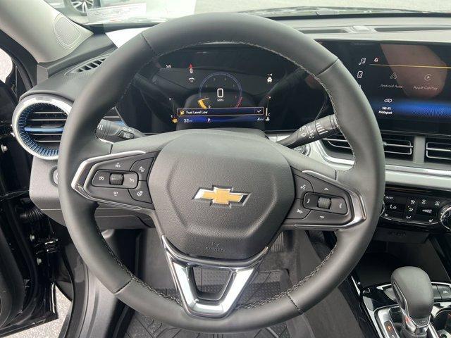 new 2025 Chevrolet Trax car, priced at $26,150