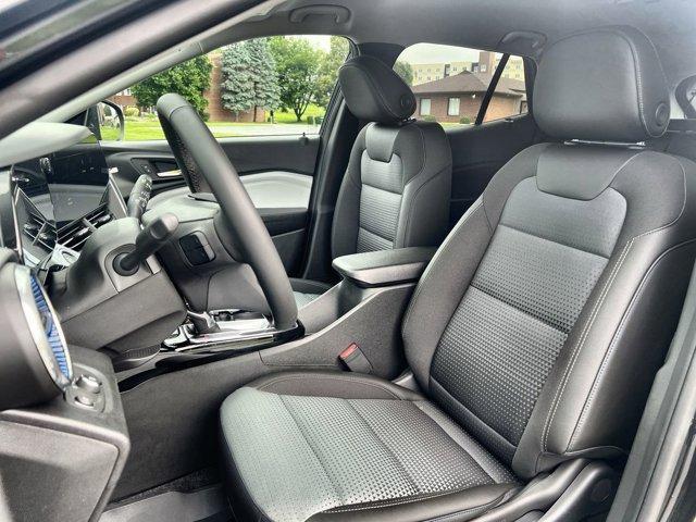 new 2025 Chevrolet Trax car, priced at $26,150
