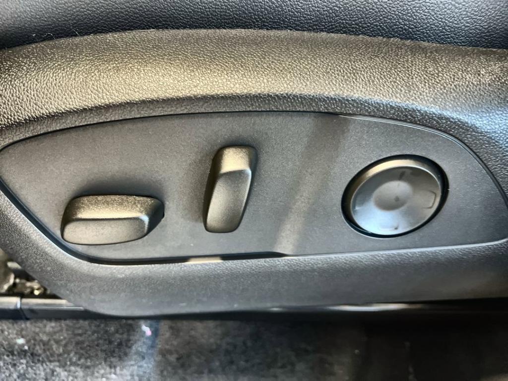 new 2026 Chevrolet Traverse car, priced at $61,435