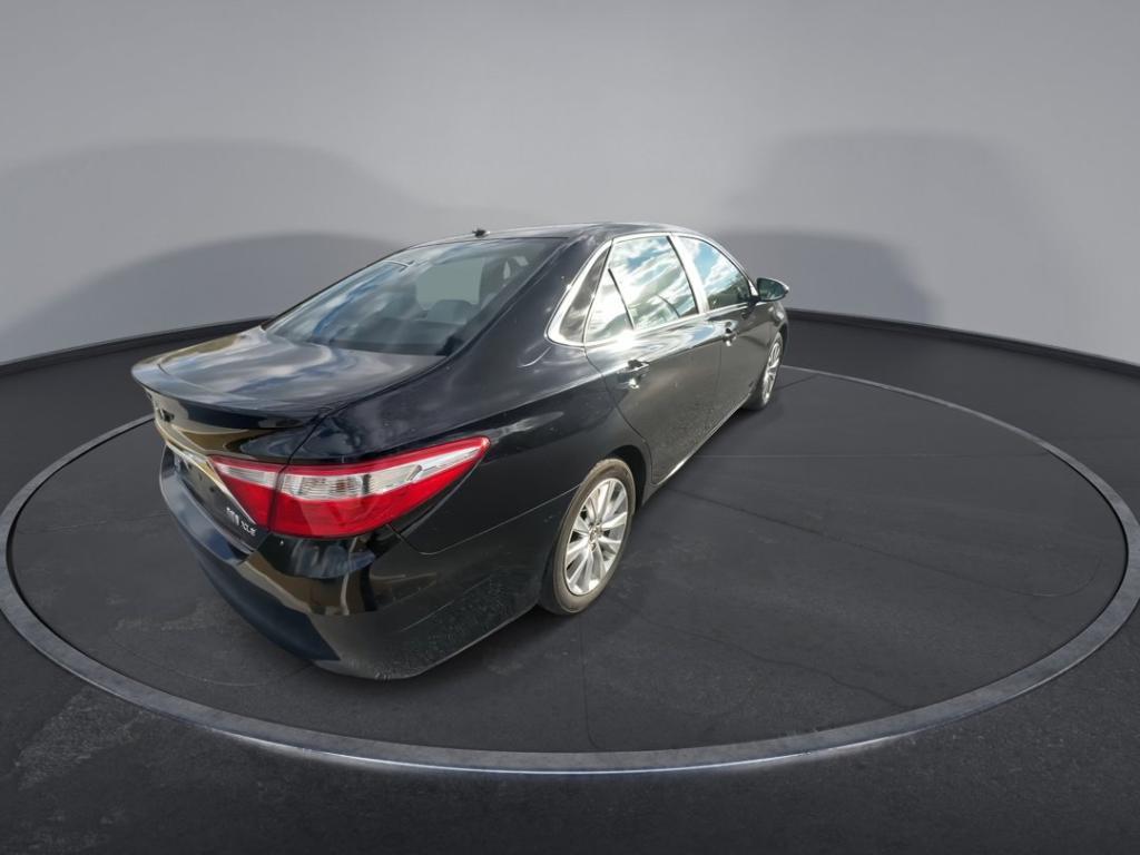 used 2015 Toyota Camry Hybrid car, priced at $17,900