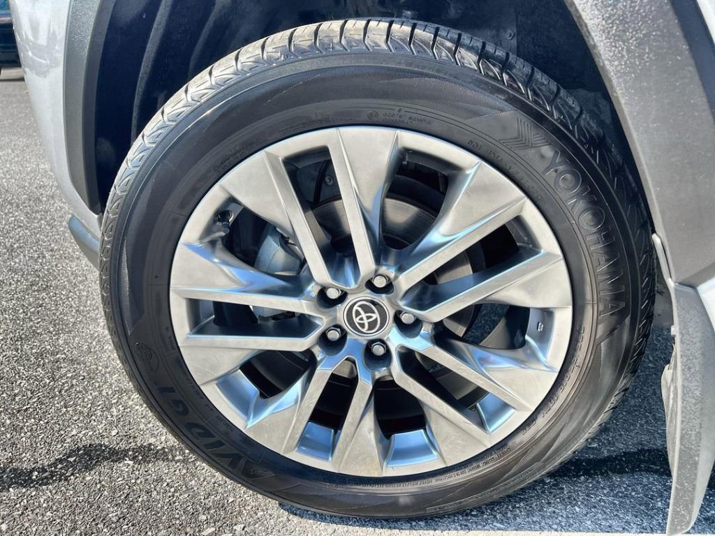 used 2020 Toyota RAV4 car, priced at $31,800