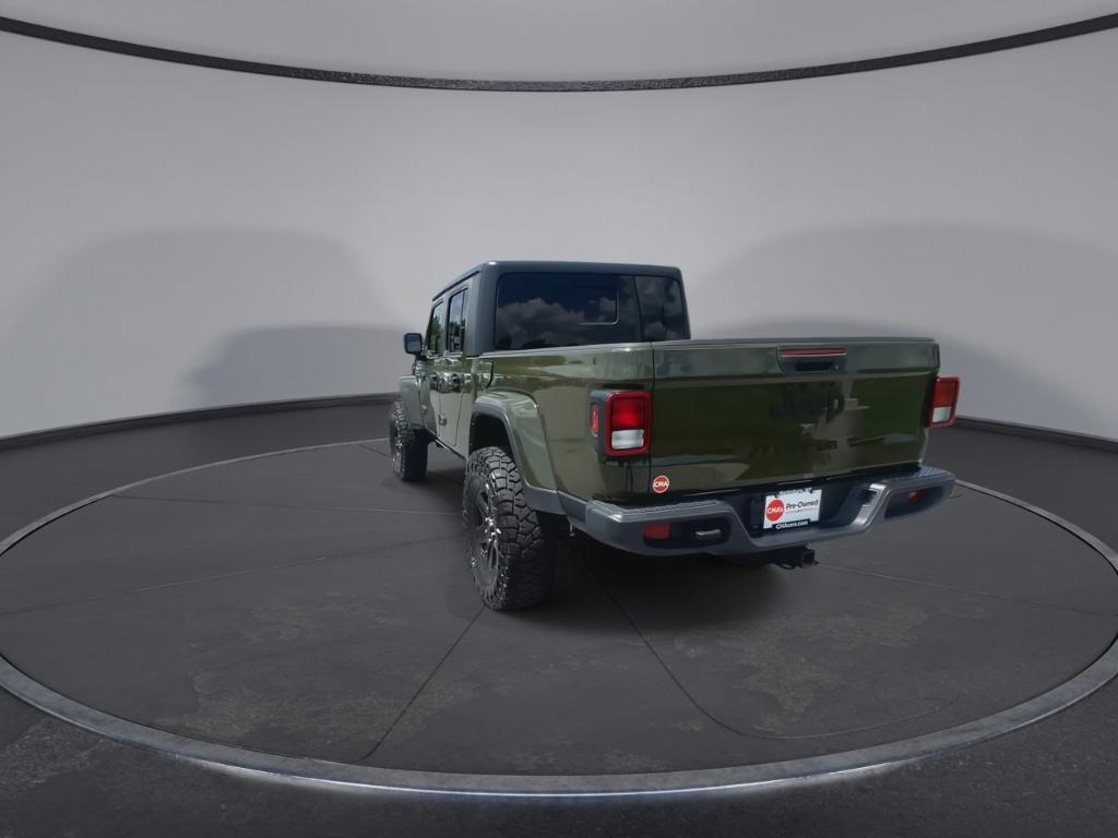used 2021 Jeep Gladiator car, priced at $32,900