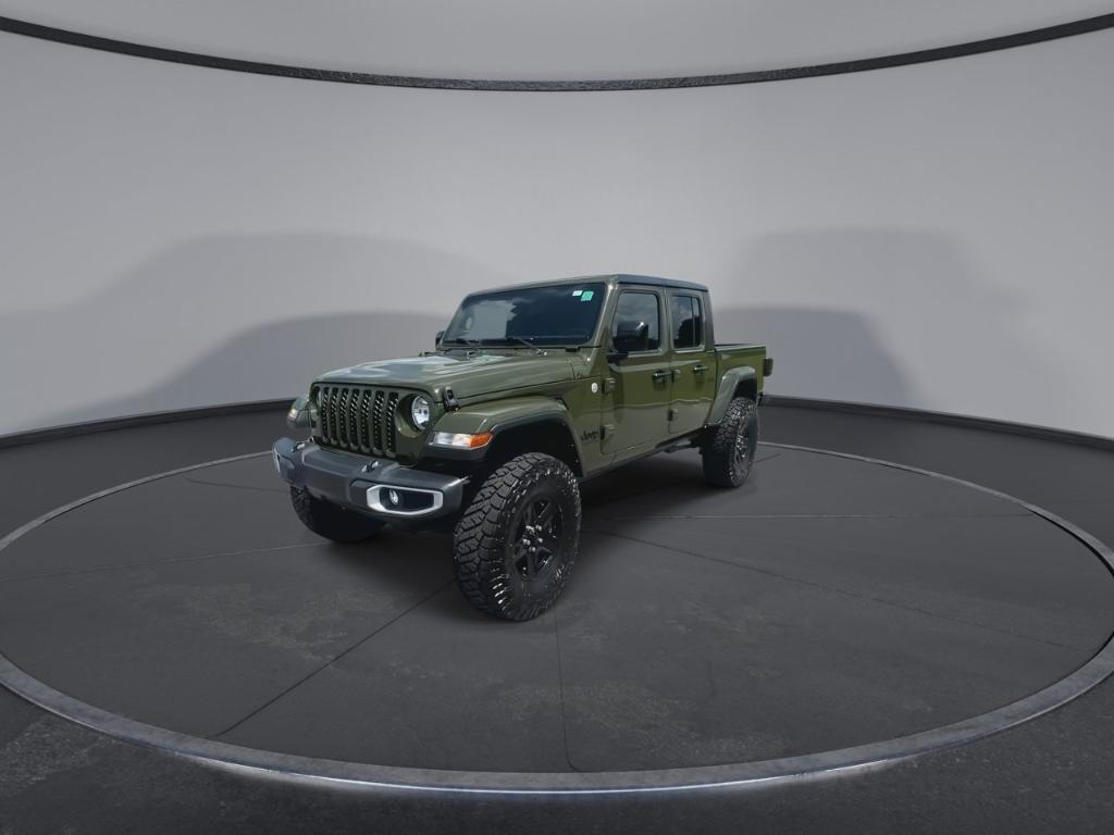 used 2021 Jeep Gladiator car, priced at $32,900