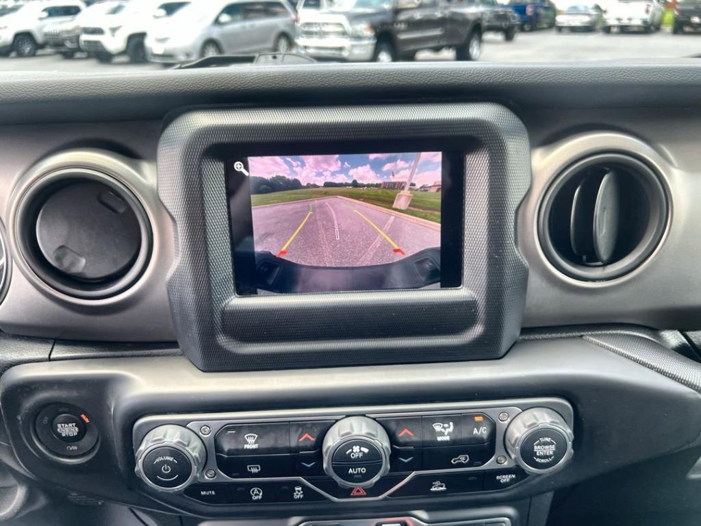 used 2021 Jeep Gladiator car, priced at $32,900