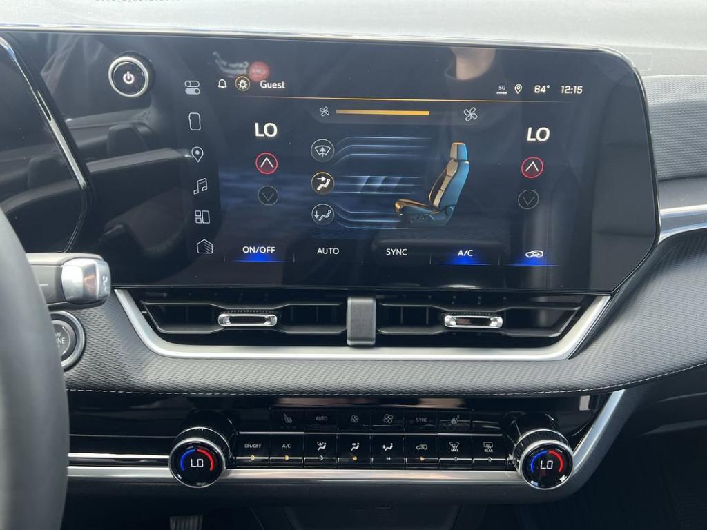 new 2026 Chevrolet Equinox car, priced at $33,795