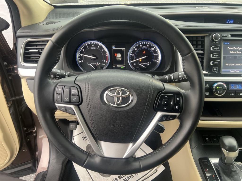 used 2017 Toyota Highlander car, priced at $23,700