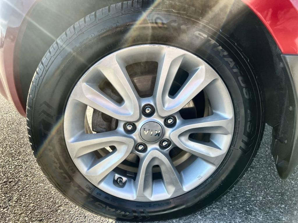 used 2013 Kia Soul car, priced at $8,000