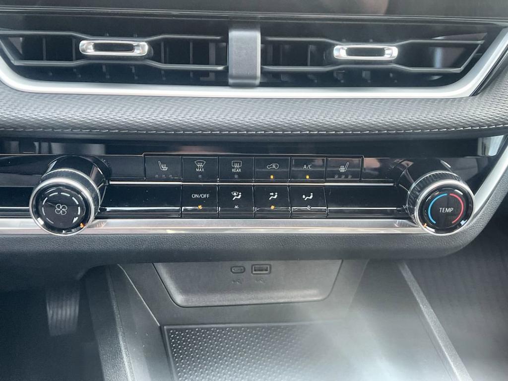 new 2026 Chevrolet Equinox car, priced at $30,825