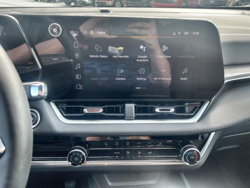 new 2026 Chevrolet Equinox car, priced at $30,825