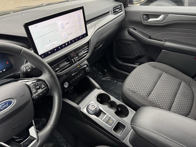 used 2023 Ford Escape car, priced at $26,899
