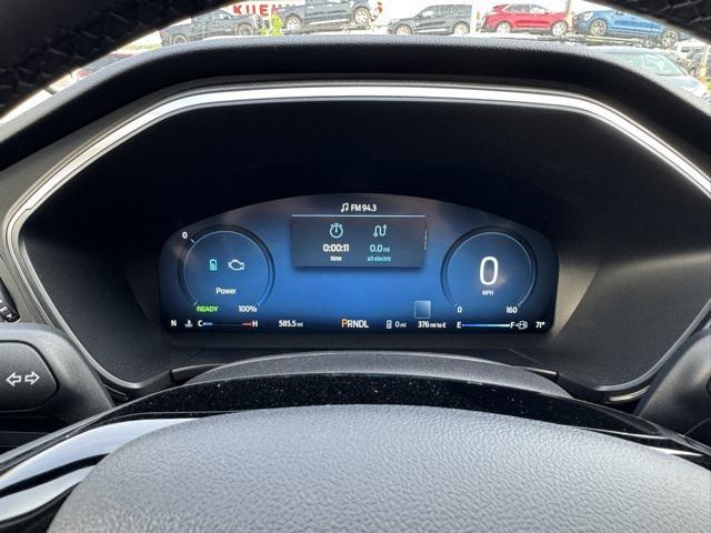 new 2025 Ford Escape PHEV car, priced at $39,040