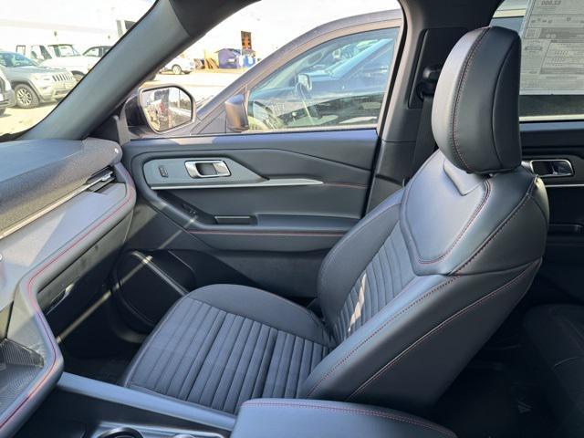 new 2025 Ford Explorer car, priced at $48,654